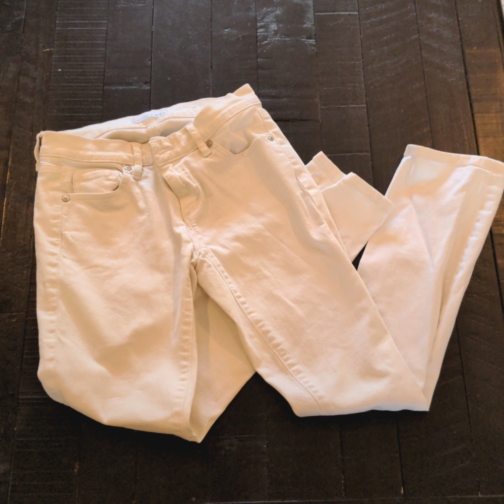 LOFT Straight Leg Cropped White Jeans